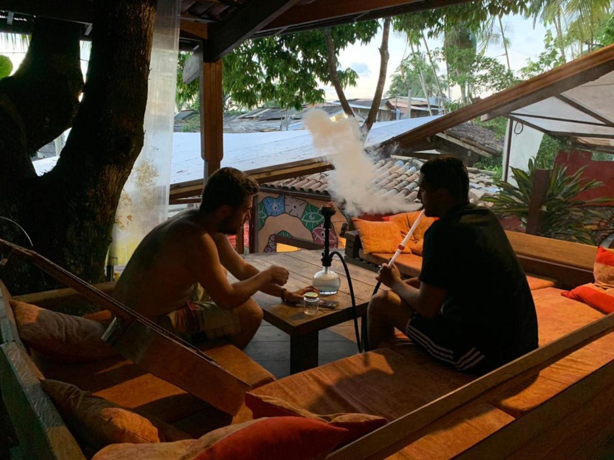 Mais Que Nada Itacare - Hostel, Bar & Breakfast Экстерьер фото